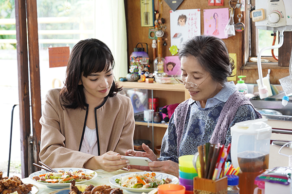 映画『糸』小松菜奈／倍賞美津子