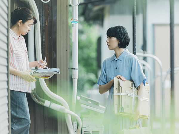 映画『愛に乱暴』江口のりこ／風吹ジュン