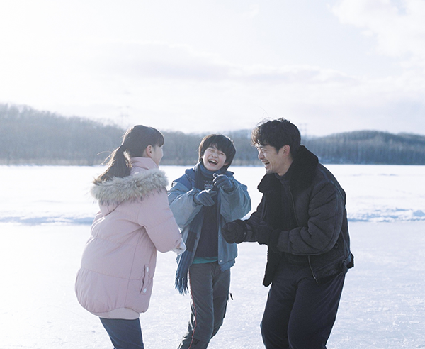 映画『ぼくのお日さま』越山敬達／中西希亜良／池松壮亮